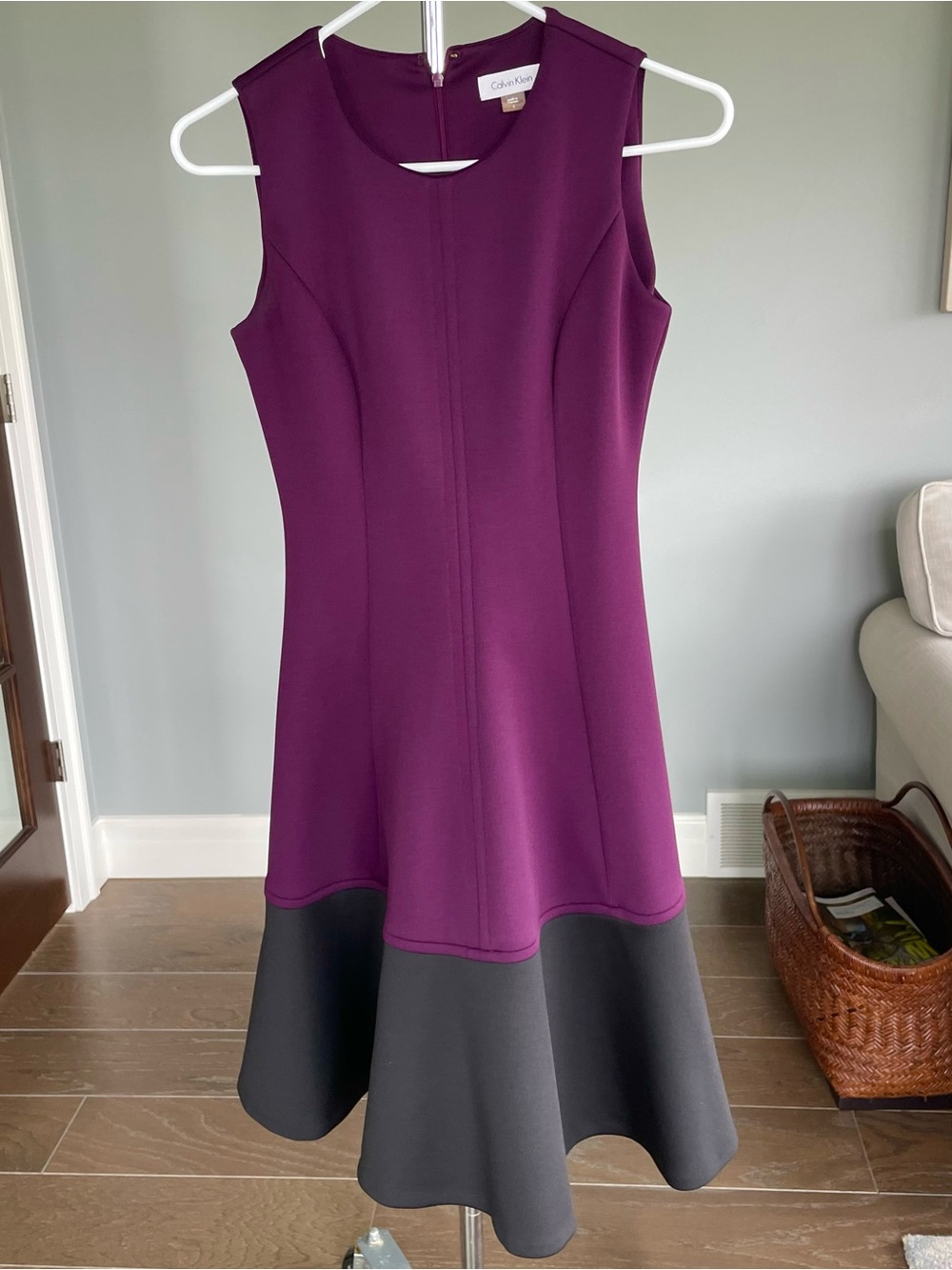 Calvin Klein Plum and Black Colorblock Midi Dress | Size 2 | Fit & Flare